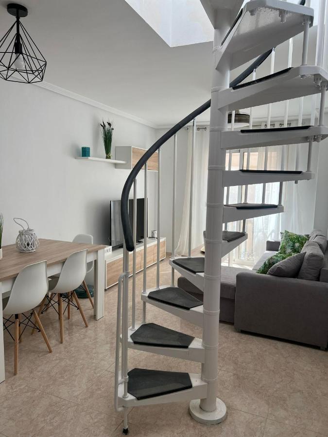 加鲁查Atico Duplex Con Vista Mar Y Terraza Privada A 200M De La Playa Hasta 6 Personas公寓 外观 照片
